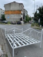 ÖZEL MOTİFLİ KARYOLA 150*200 - Görsel 3